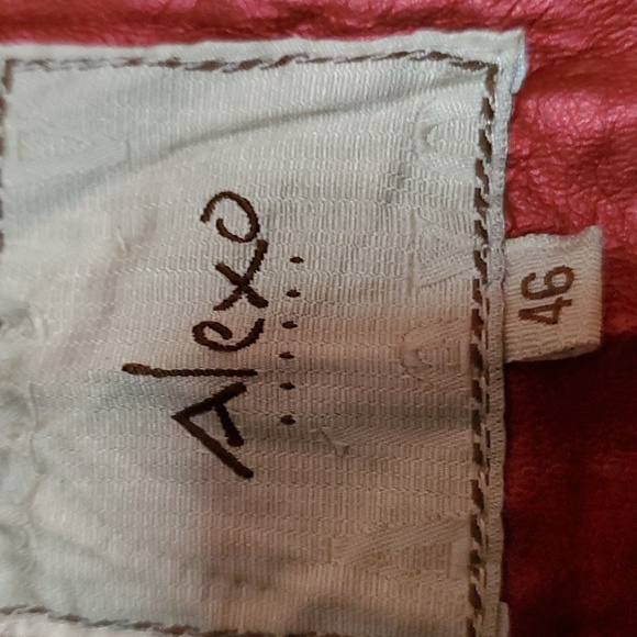 Alexo vegan leather jacket size 46 in a lovely burnt orange metallic color. - Picture 4 of 7